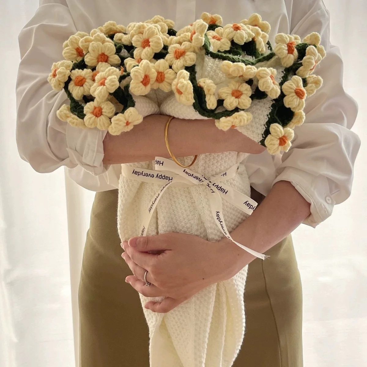 Bloomie Bouquet Blanket - Image 3
